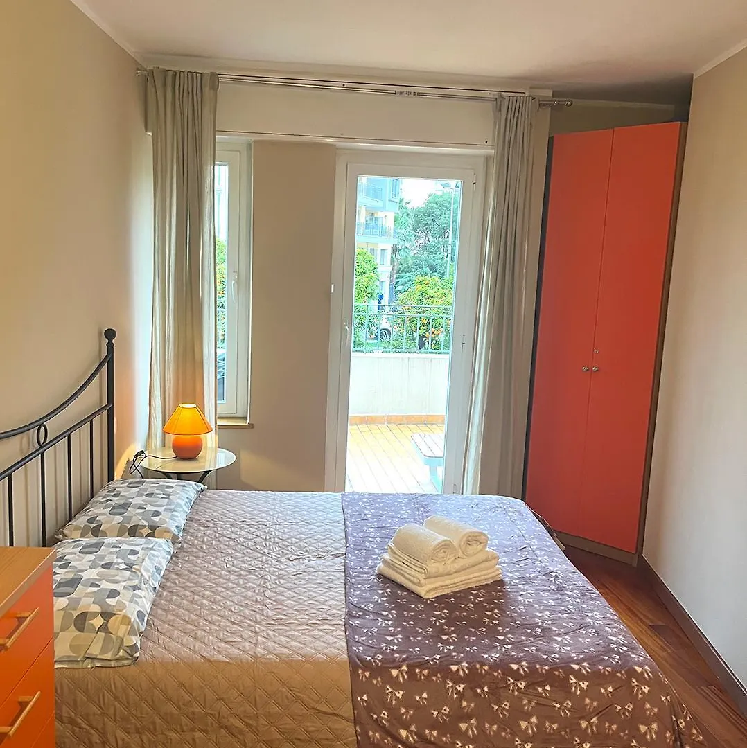 Apartment Maison Ausonia - Centre-Ville, Proche Mer, Terrasse Menton
